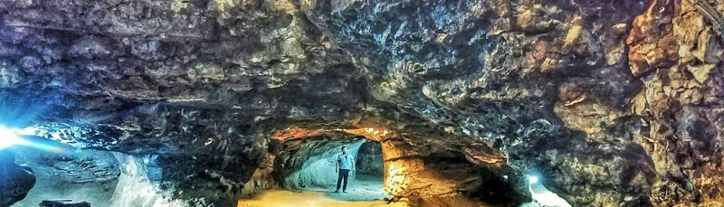 Пещера Карфту — голям комплекс от ръчно издълбана иранска архитектура